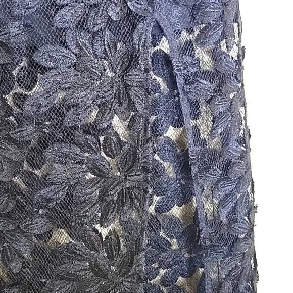 TOPSHOP Black Applique Skirt Size 6 NWT - Picture 3 of 13